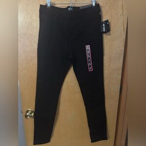 Hot Topic low-rise skinny jeans NWT